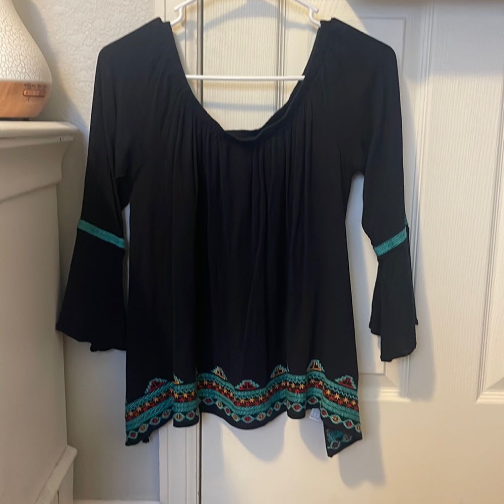 Women’s Wrangler off the shoulder top